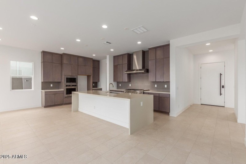 20250304230526753986000000-o