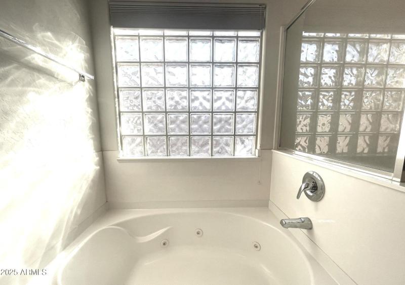 20231023211431325625000000-o