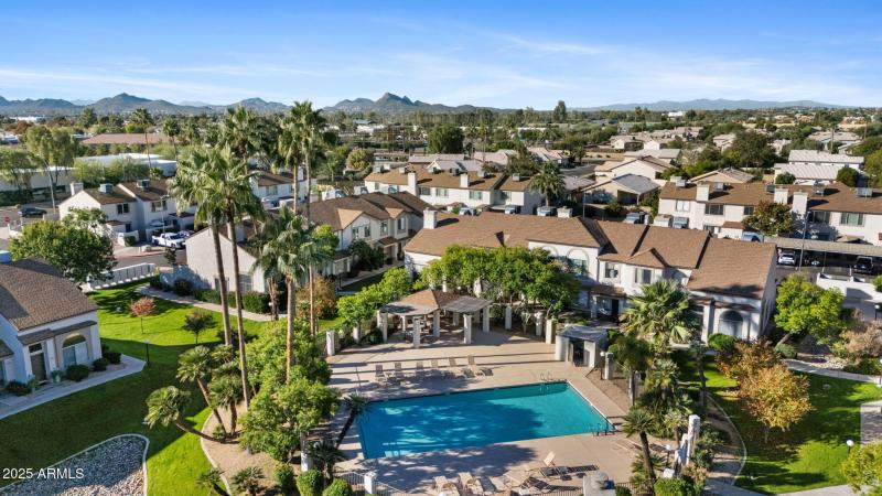 33-web-or-mls-4114-e-union-hills-dr-1213