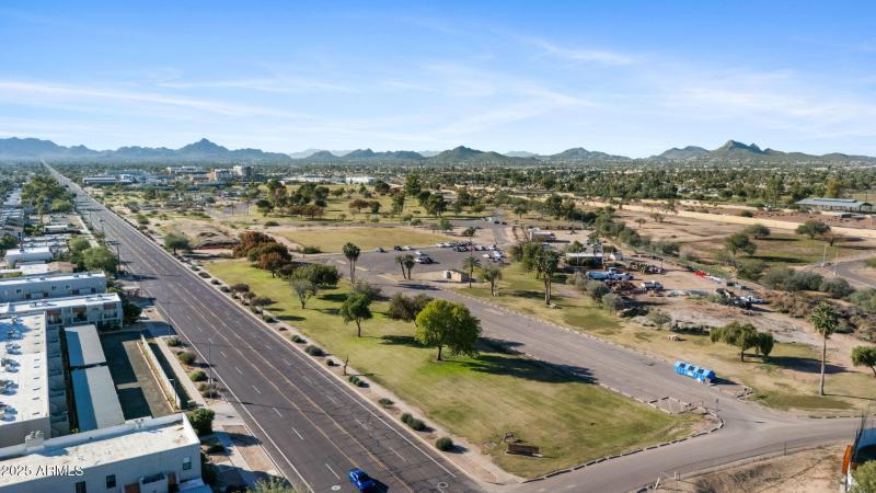 36-web-or-mls-4114-e-union-hills-dr-1213