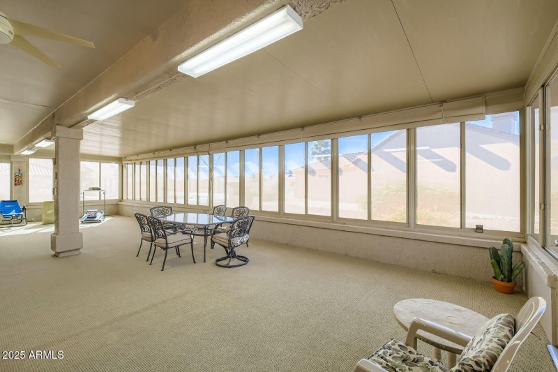 Enclosed Entertainment Area 864 sq ft