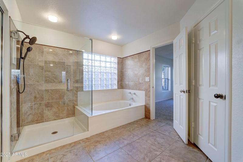 4208 W Avenida Del Sol-22