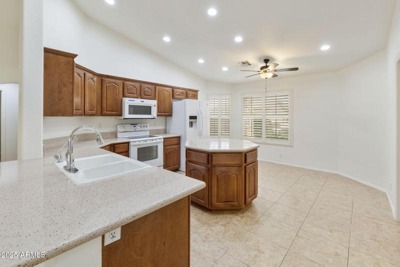 39-web-or-mls-dlb_9796-dlb_9800 - Copy