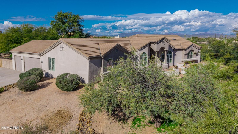 53 - Gloria 14136 Drone