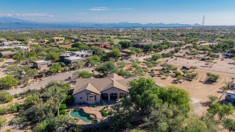 59 - Gloria 14136 Drone