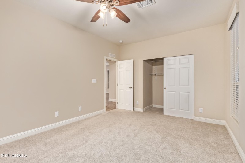 3301 S Goldfield RD 6039