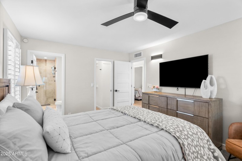 14-20251203-DSC00561