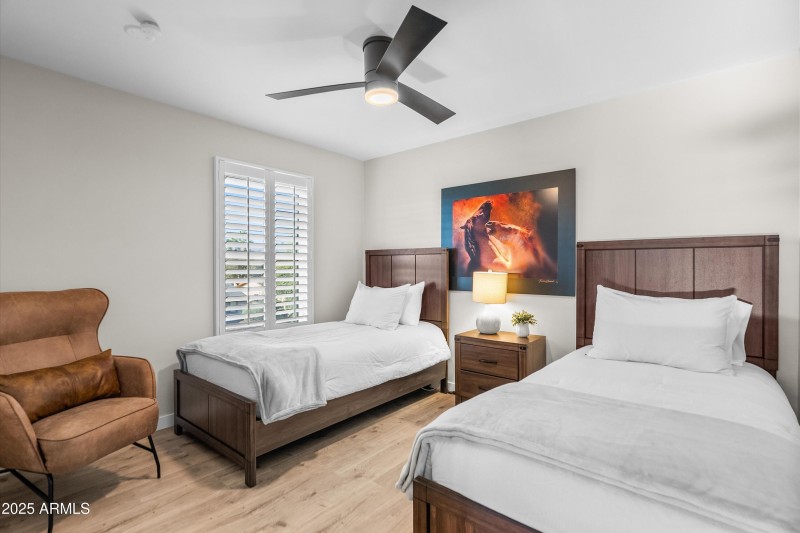 16-20251203-DSC00567