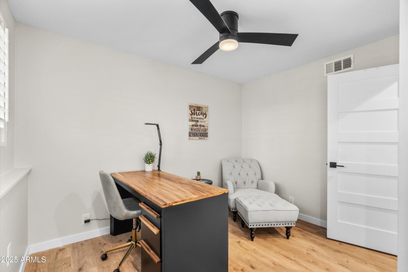 22-20251203-DSC00588