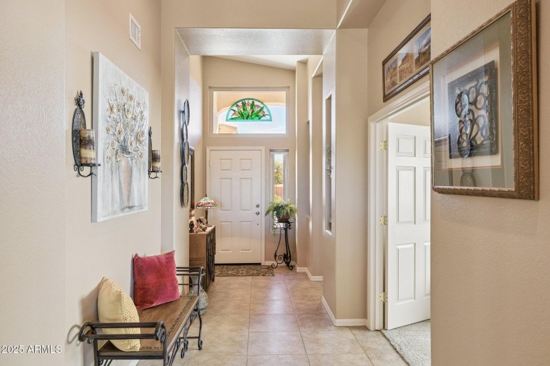 6-web-or-mls-6740-s-fairway-dr