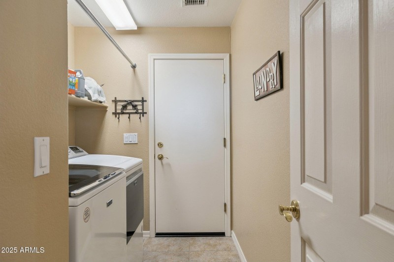 31-web-or-mls-6740-s-fairway-dr