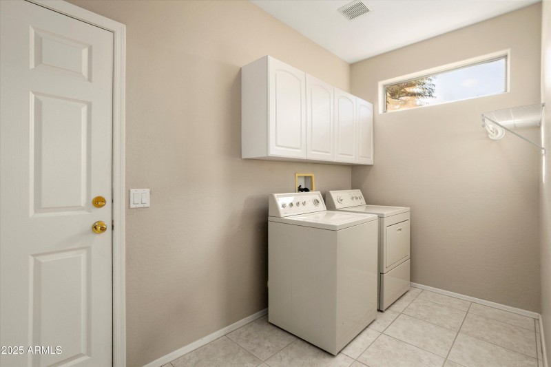 27-19722 N Regents Park Dr