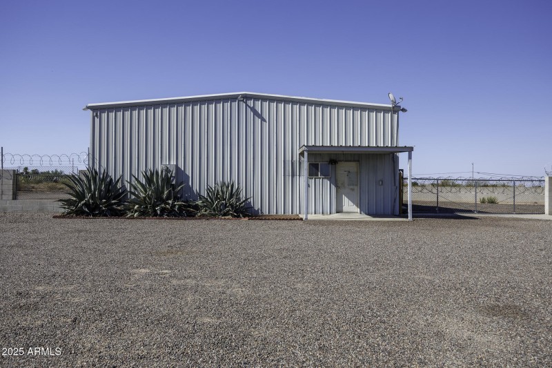 Exterior Front Center