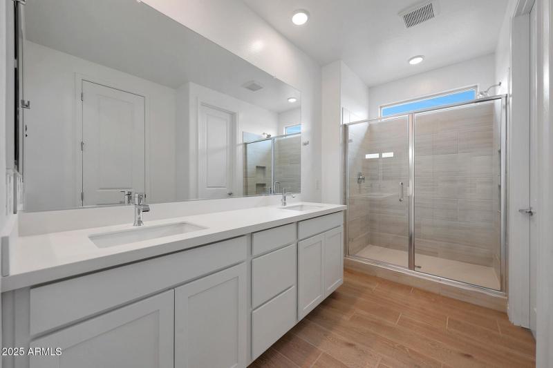 PHX_Landmarke_Lot 1044_Lagoon_790_owners