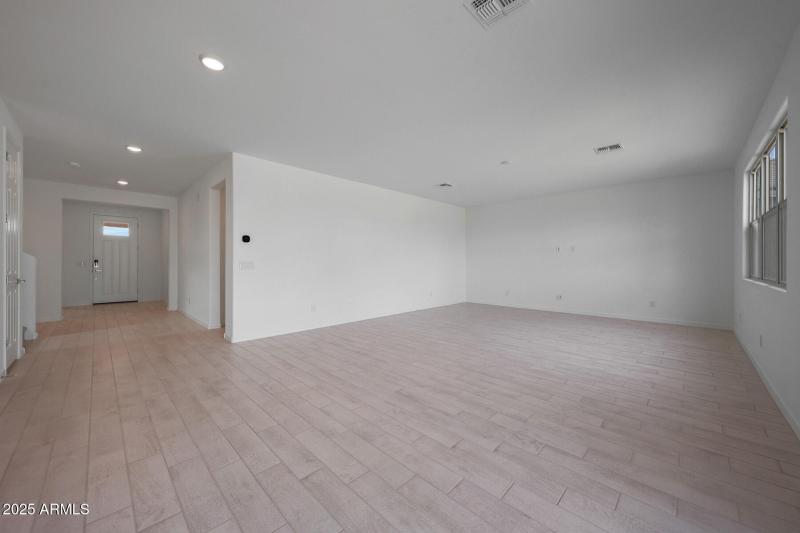 PHX_Landmarke_Lot 1042_Pacific_820_Great