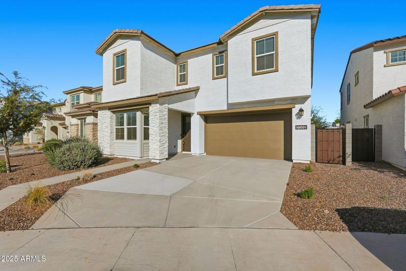 6568 N 15TH DR, Phoenix, AZ 85015