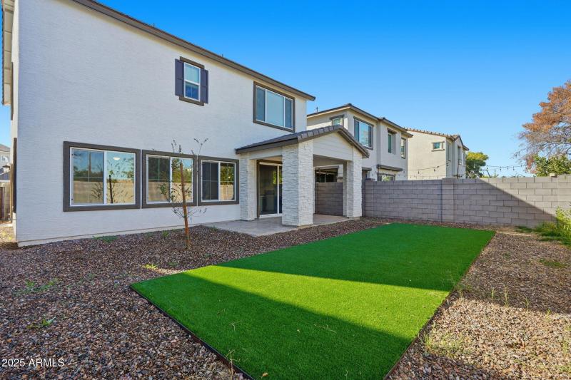 6568 N 15TH DR, Phoenix, AZ 85015