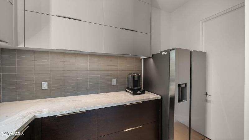 36-web-or-mls-Kitchen11