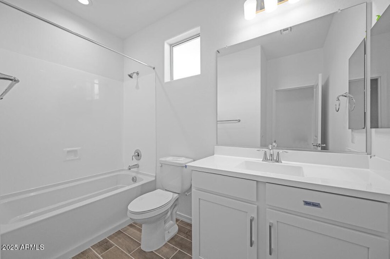 hj-az-phoenix-stonehaven-encore-hudson-l