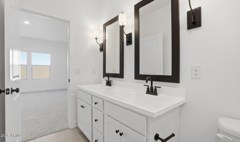 MR Lot #5 Primary Bath (1) (Large)