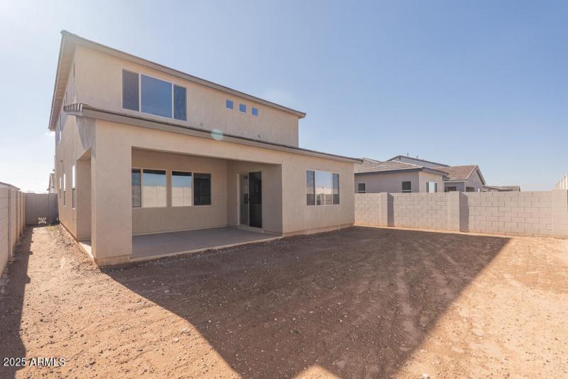 Tri Pointe Soleo 618 - Backyard Exterior