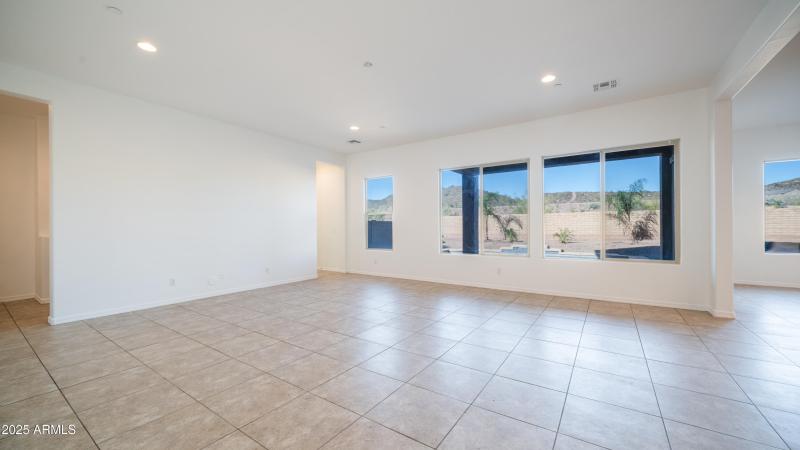 13778 W Jesse Red Dr-9