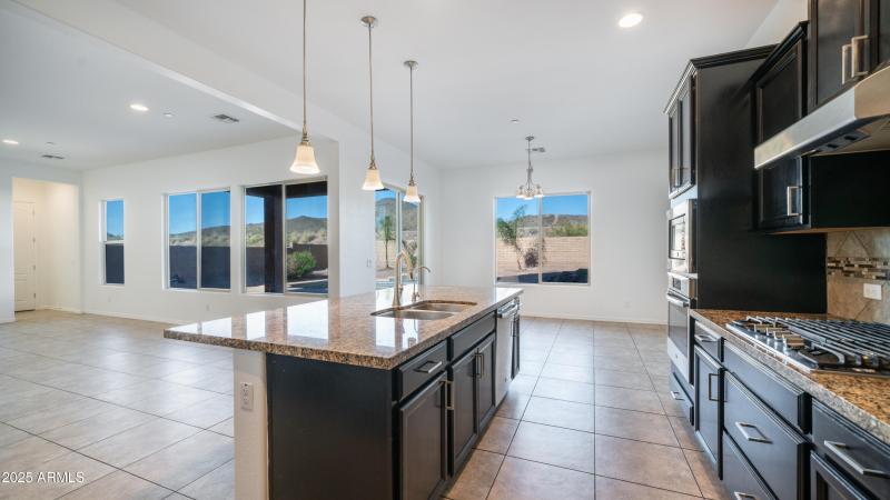 13778 W Jesse Red Dr-18