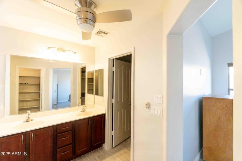 Photo Nov 30 2025, 9 47 39 PM