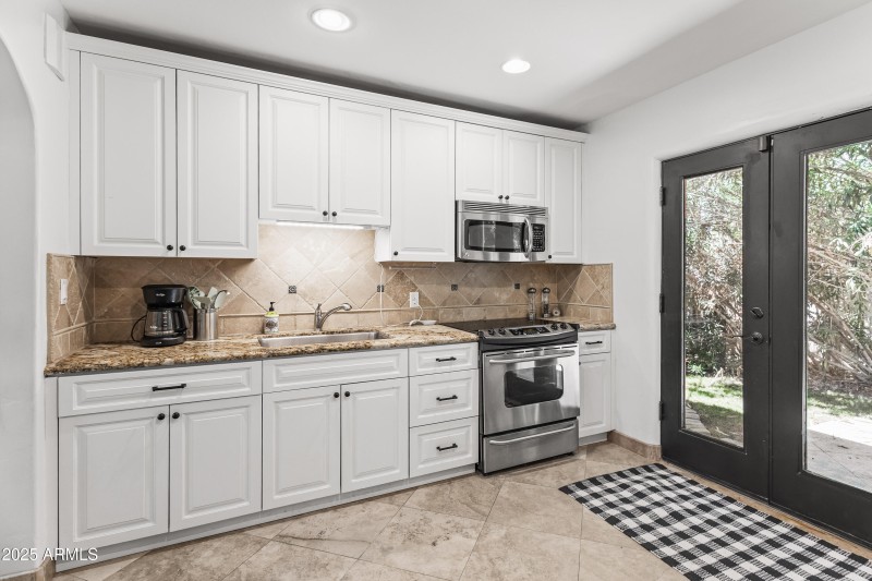 Guest House (8 of 11)