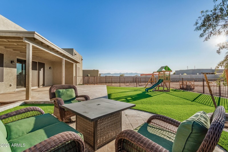 Backyard/Patio