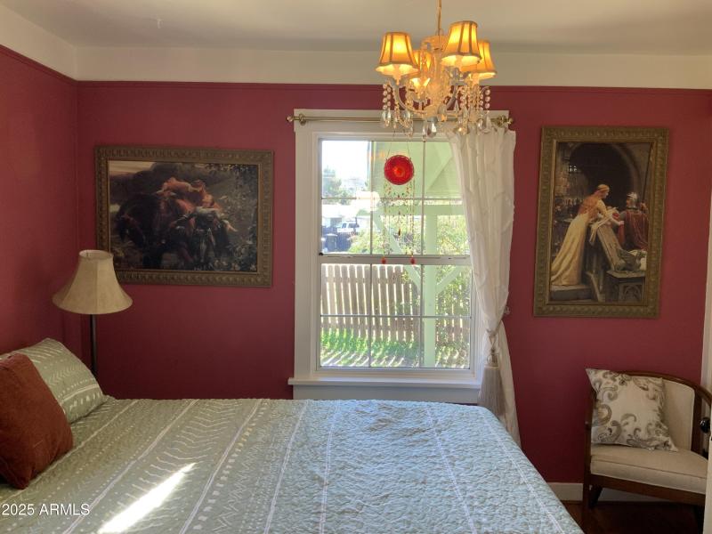 E87FD535-ED37-4E17-85DC-2A45148161B6