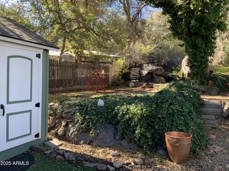 9DE25BA9-6CAF-47BB-9E2B-D221E6849FDA