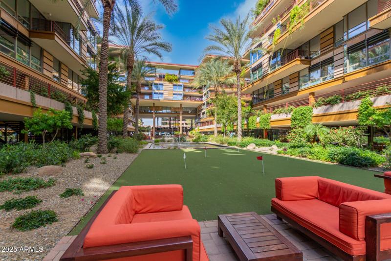 So Many Community Amenities