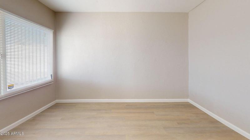 2224-N-24th-Pl-Bedroom 1