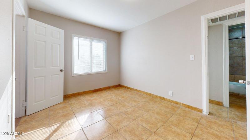 2224-N-24th-Pl-Bedroom 4