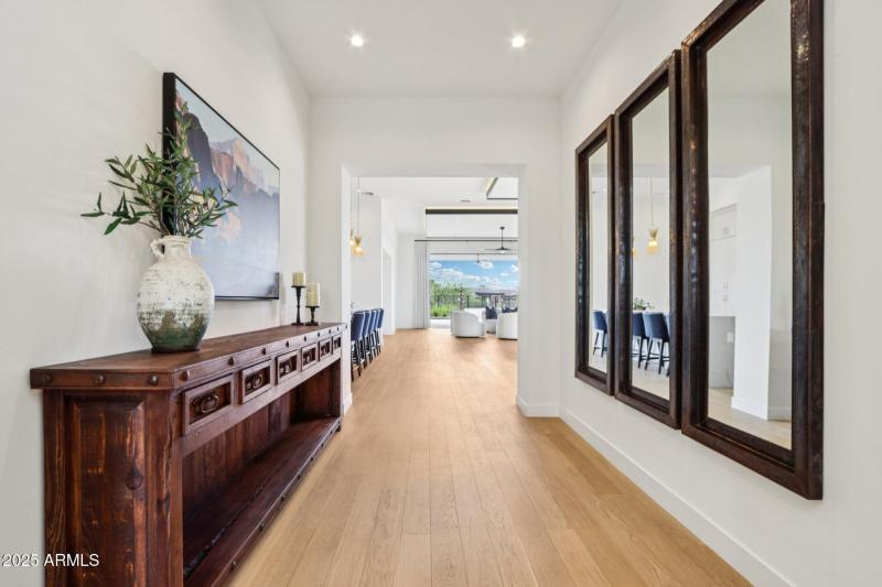 10-web-or-mls-N Cave Creek Rd 1037-S0412