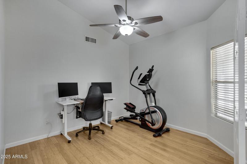 3834 E Windsong Dr-9