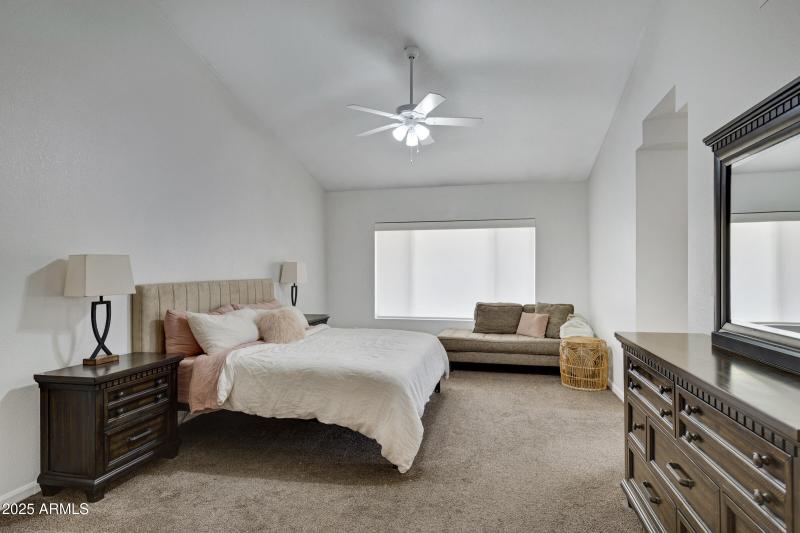 3834 E Windsong Dr-18