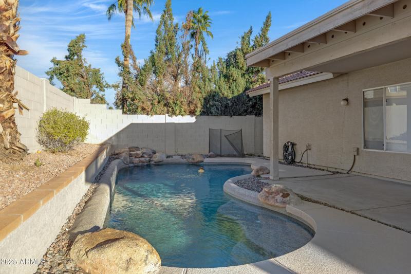 3834 E Windsong Dr-34