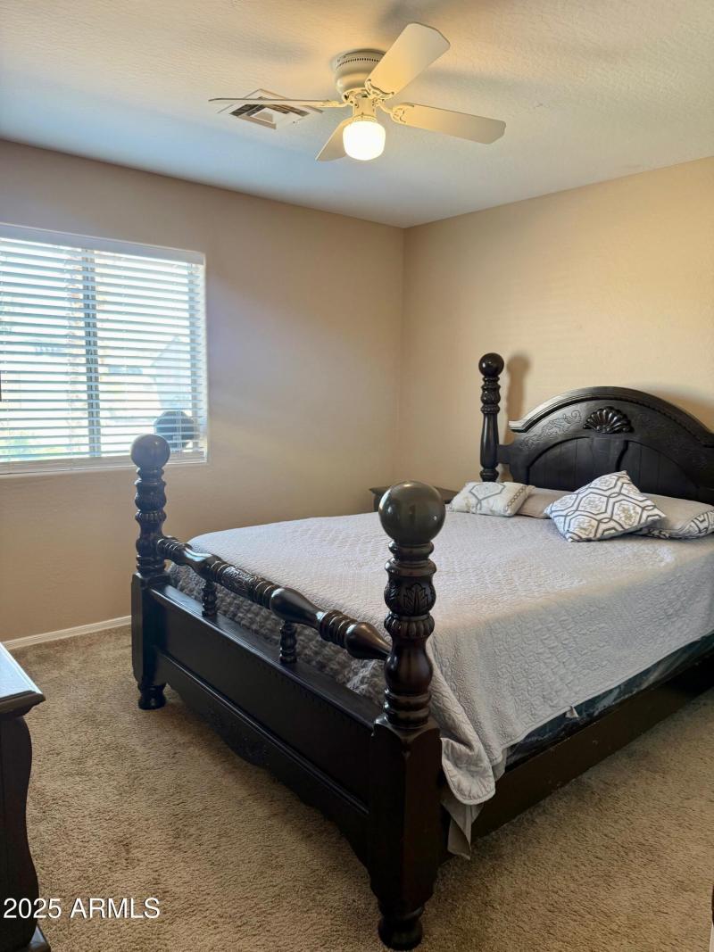 BEDROOM 2/