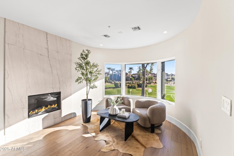 Upstairs Master Sitting Area