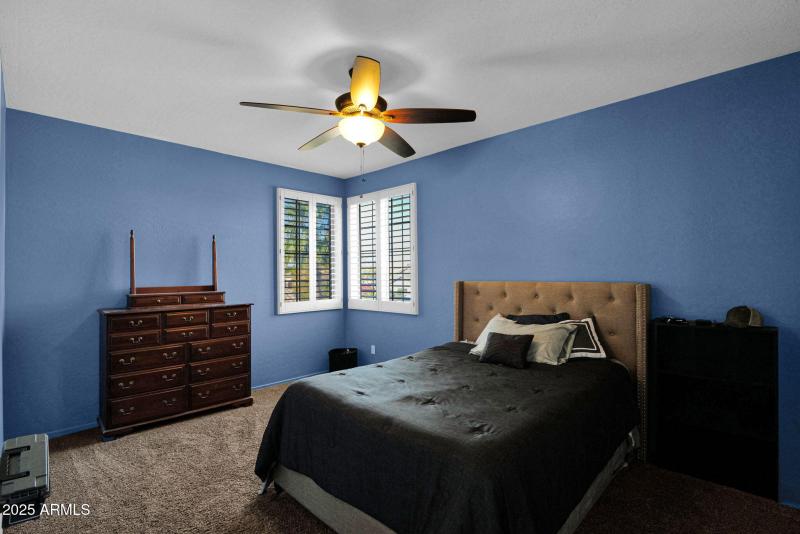 17-web-or-mls-P1383062