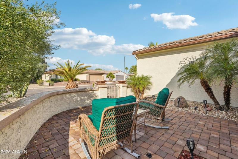 10-web-or-mls-N Wasson Peak Dr-S2411-008