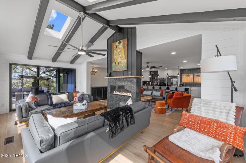 49-web-or-mls-6C1A3650