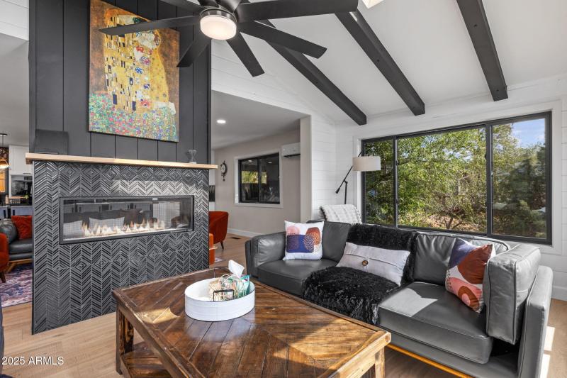 51-web-or-mls-6C1A3660