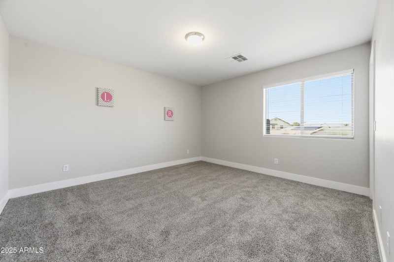 18575 N Miller Way-38