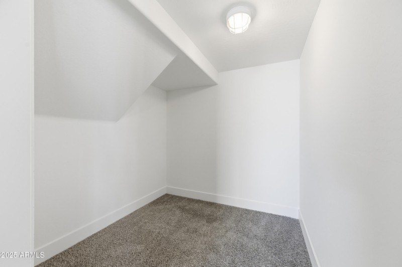 18575 N Miller Way-42