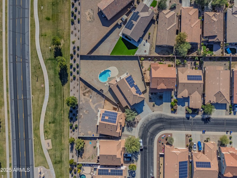 18575 N Miller Way-57