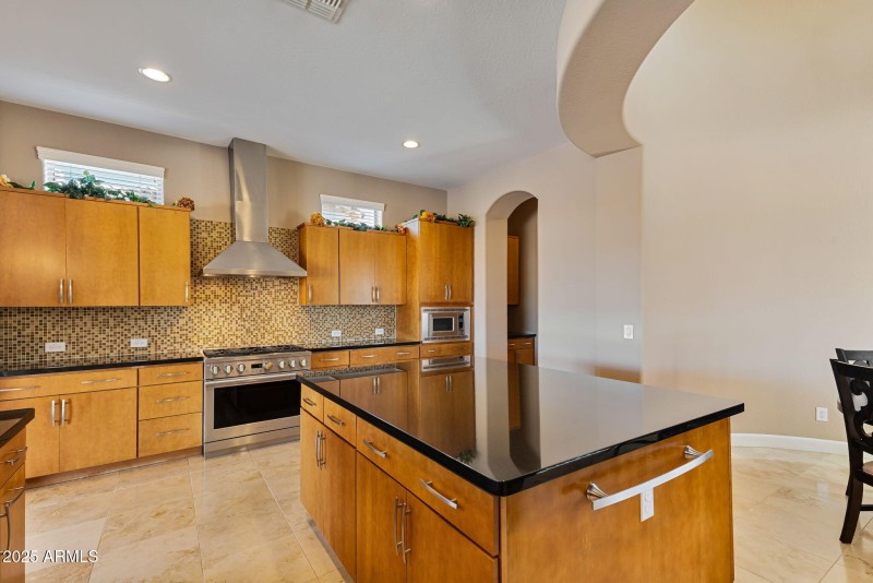 16-web-or-mls-Done Interior-31