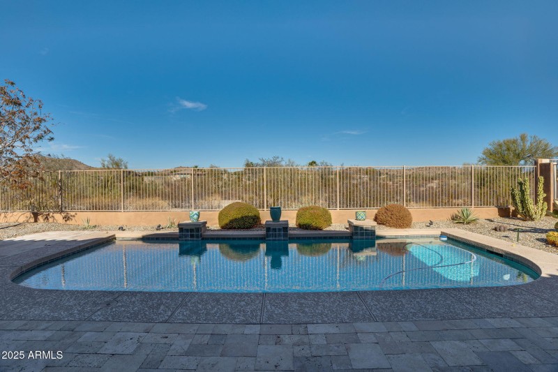 58-web-or-mls-Done Exterior-2